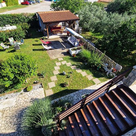 Apartman Mare-Peroj Воднян Екстериор снимка