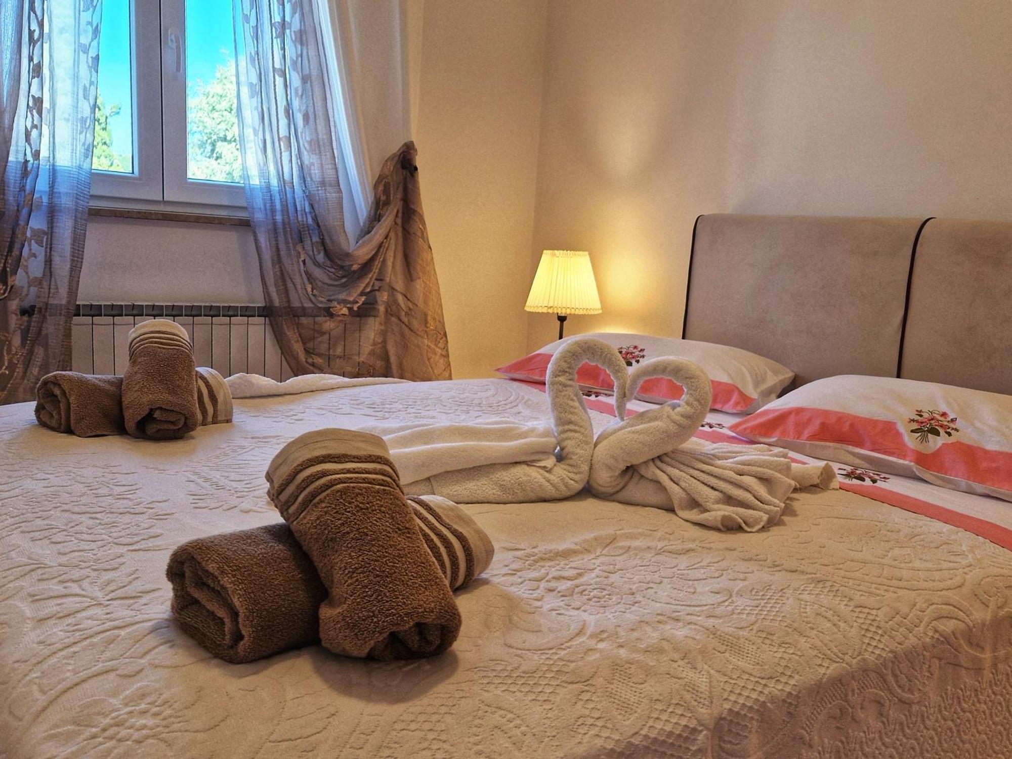 Apartman Mare-Peroj Воднян Екстериор снимка