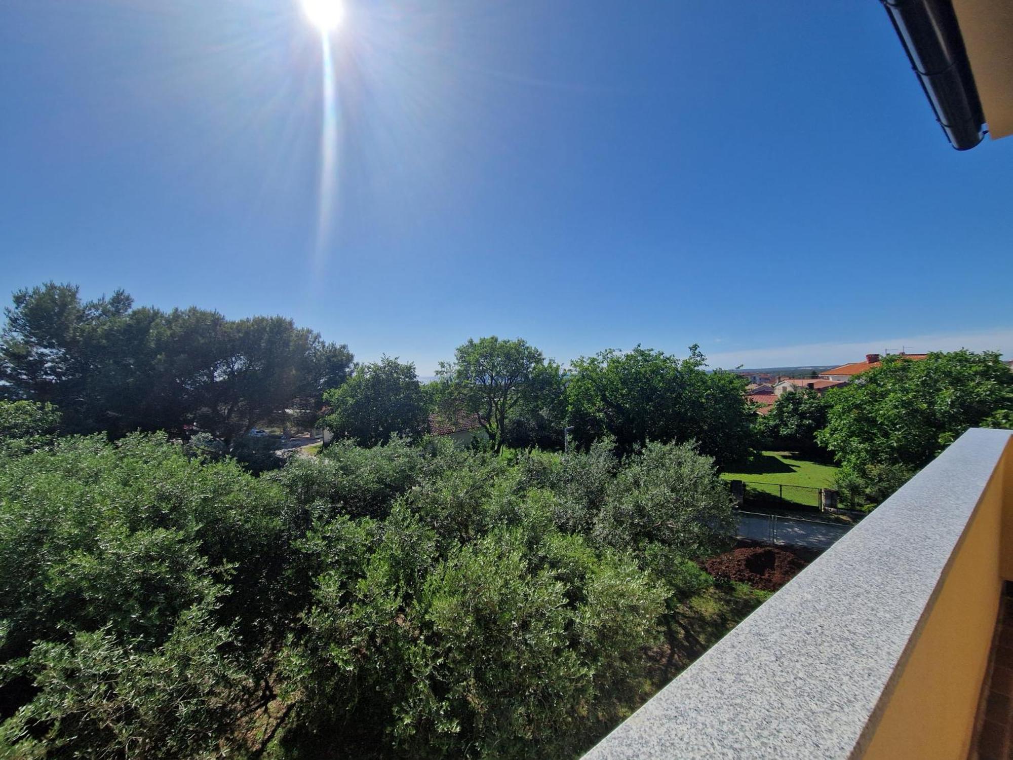 Apartman Mare-Peroj Воднян Екстериор снимка